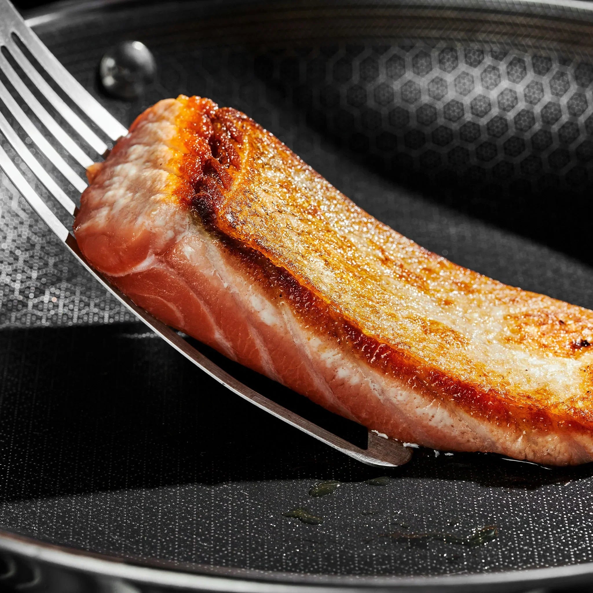 Nordyssk™ Hybrid Non-Stick Frying Pan - Copper Core Edition