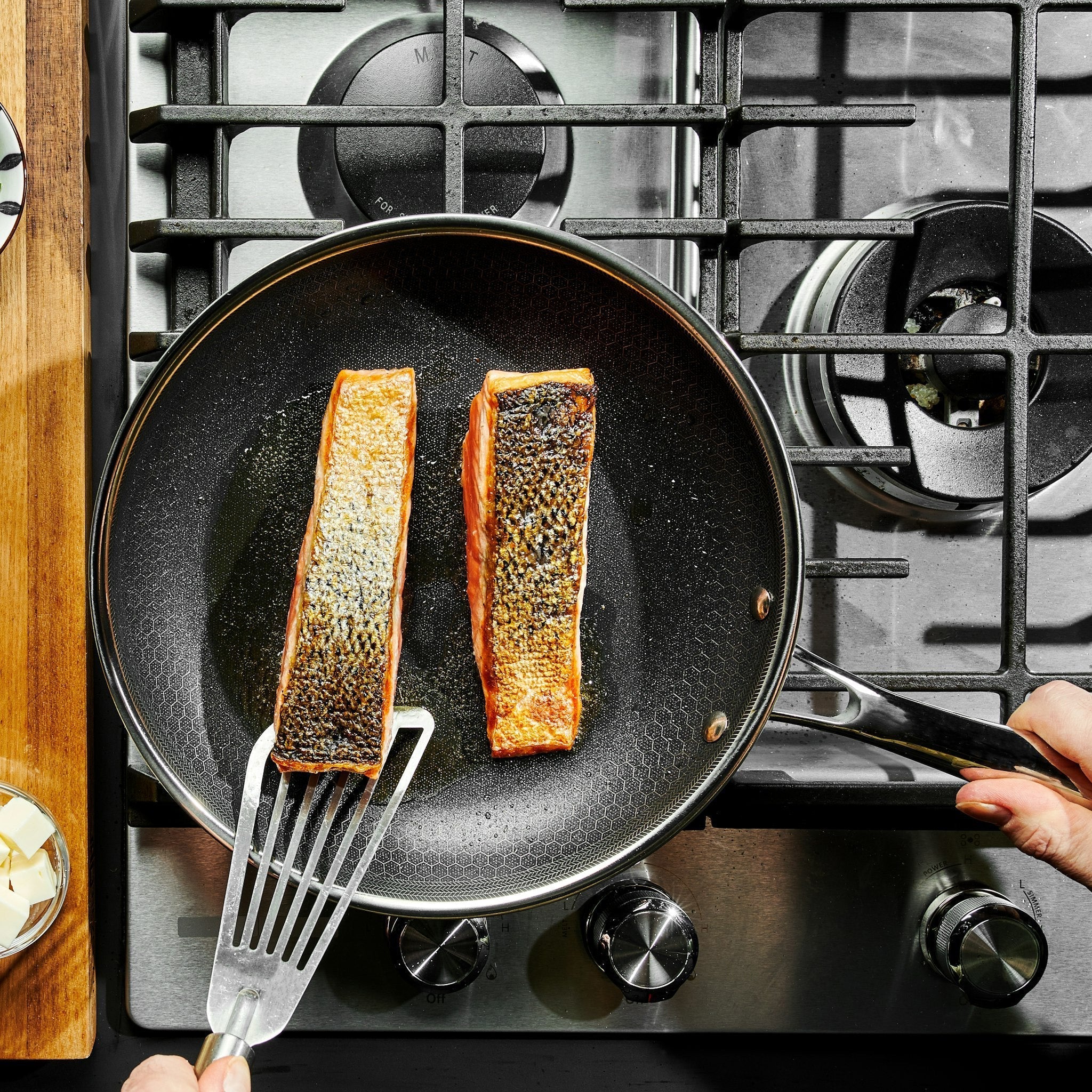 Nordyssk™ Hybrid Non-Stick Frying Pan - Copper Core Edition